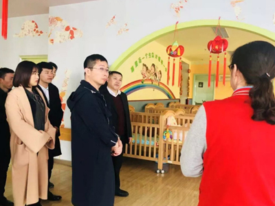 昌禾商學(xué)院鐵軍訓(xùn)練營(yíng)丨奉獻(xiàn)愛(ài)心、傳遞溫情